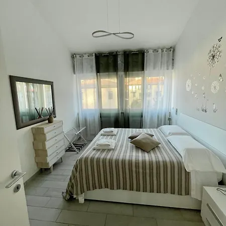 By Foot - House Διαμέρισμα *