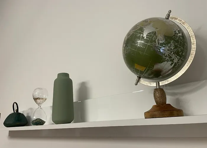 By Foot - House * 바레나