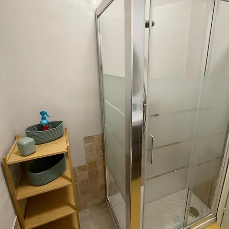 Apartment By Foot - House